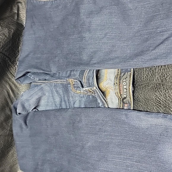 Torrid button and zipper fly jeans size 18R Elastic waist. - Picture 9 of 13